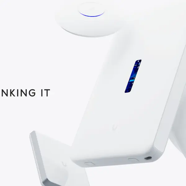 UniFi travel router