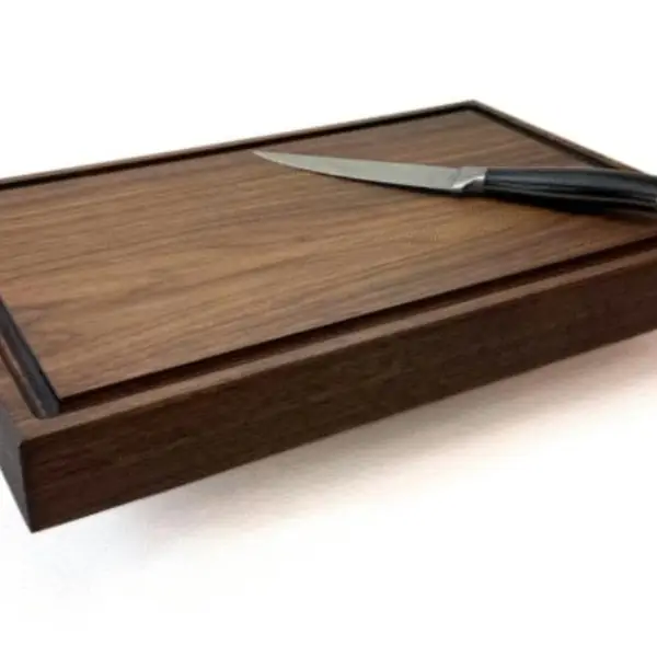 Wooden cutting board